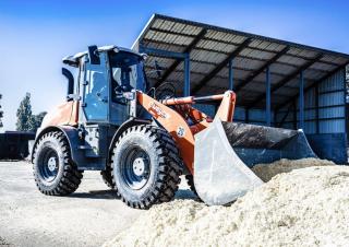 Колісні навантажувачі weycor AR 580