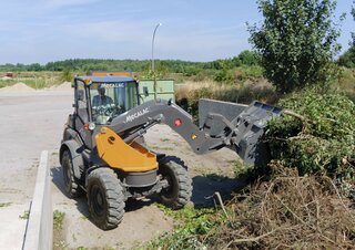 Колісні навантажувачі Mecalac AS700