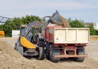 Колісні навантажувачі Mecalac AS900