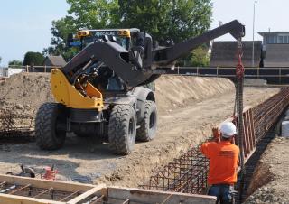 Колісні навантажувачі Mecalac AS900