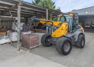 Колісні навантажувачі Mecalac AS900tele