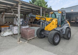 Колісні навантажувачі Mecalac AS900tele