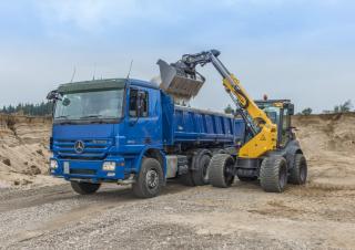 Колісні навантажувачі Mecalac AS900tele