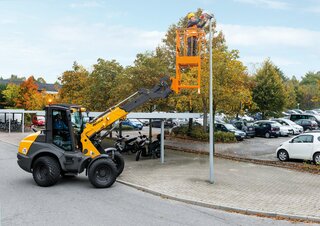 Колісні навантажувачі Mecalac AT900