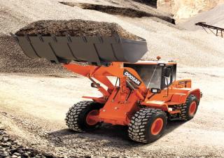 Колісні навантажувачі Doosan DL 200