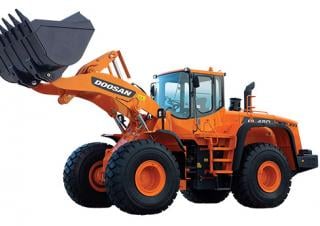 Колісні навантажувачі Doosan DL 420