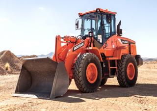 Колісні навантажувачі Doosan DL250-5
