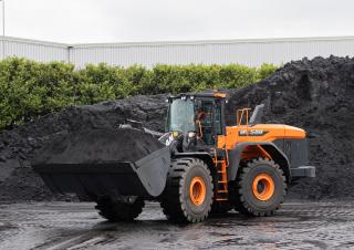 Колісні навантажувачі Doosan DL580-7