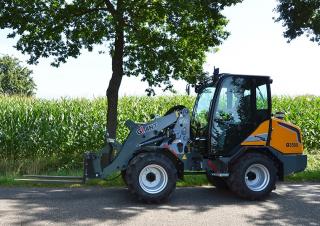 Колісні навантажувачі Giant G3500