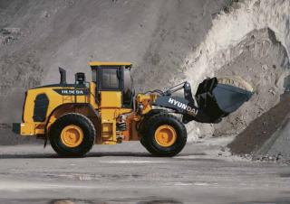 Колісні навантажувачі Hyundai HL960A