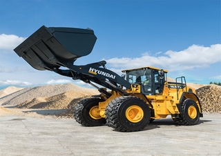 Колісні навантажувачі Hyundai HL975 XT