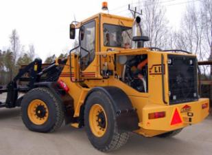 Колісні навантажувачі Ljungby L 11