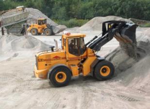 Колісні навантажувачі Ljungby L 15