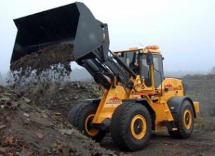Колісні навантажувачі Ljungby L 18