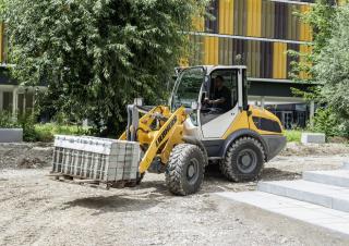 Колісні навантажувачі Liebherr L 506 Compact
