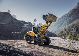 Колісні навантажувачі Liebherr L 526