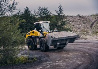 Колісні навантажувачі Liebherr L 546