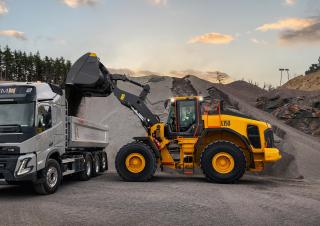 Колісні навантажувачі Volvo L150 