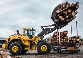 Колісні навантажувачі Volvo L180H 