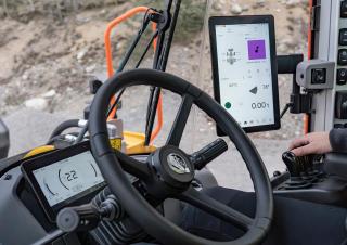 Колісні навантажувачі Volvo L260