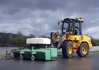 Колісні навантажувачі Volvo L30 