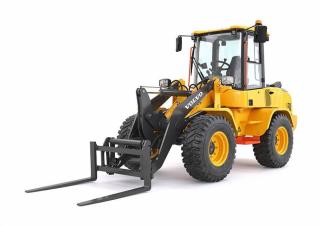 Колісні навантажувачі Volvo L30 