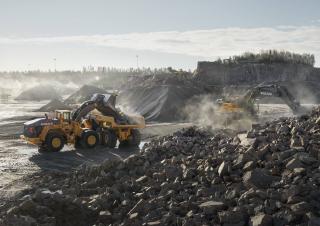 Колісні навантажувачі Volvo L350H