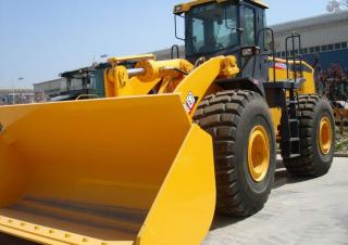Колісні навантажувачі XCMG LW600K