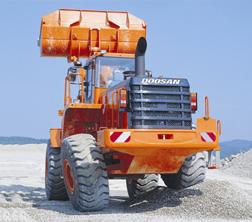 Колісні навантажувачі Doosan Mega 300 V