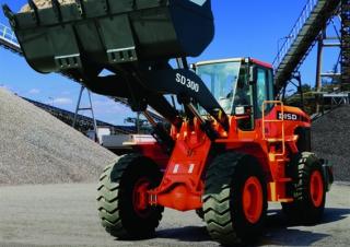 Колісні навантажувачі Doosan SD300