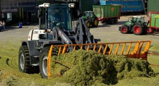 Колісні навантажувачі Terex TL 210