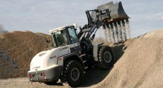 Колісні навантажувачі Terex TL 210