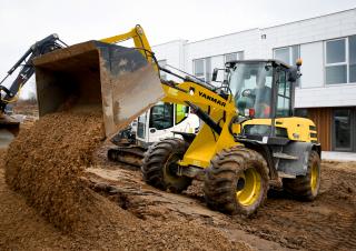 Колісні навантажувачі Yanmar V 100