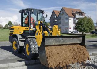Колісні навантажувачі Yanmar V 100
