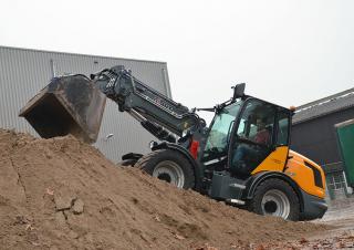 Колісні навантажувачі Giant V 761 T Tele