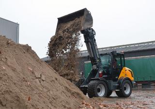 Колісні навантажувачі Giant V 761 T Tele