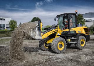 Колісні навантажувачі Yanmar V 80