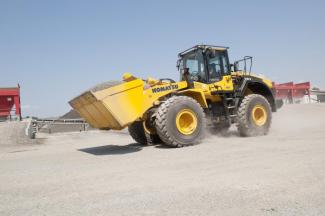 Колісні навантажувачі Komatsu WA380-7