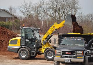 Колісні навантажувачі Wacker Neuson WL60