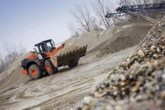 Колісні навантажувачі Hitachi ZW250-5B