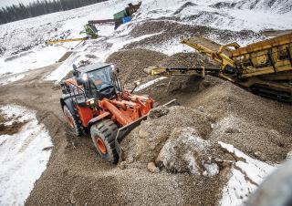 Колісні навантажувачі Hitachi ZW370-6