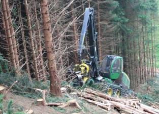 лісозаготівельне обладнання Комбайни John Deere 1270 E IT4