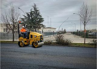Катки Комбіновані дорожні катки Caterpillar CC2.7GC