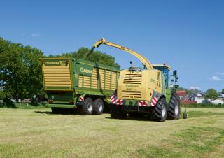 Кормозбиральні комбайни 4-силові Krone BiG X 770