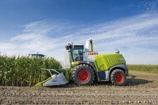 Кормозбиральні комбайни 4-силові Claas Jaguar 930