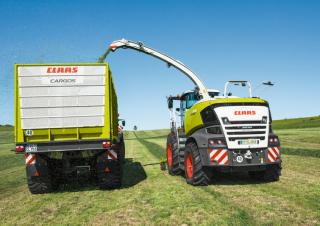 Кормозбиральні комбайни 4-силові Claas Jaguar 950