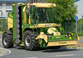 косарка-плющилка Krone Big M 450 CV