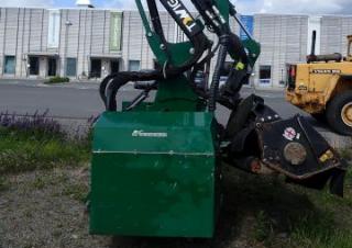 Літнє технічне обладнання косарки з похилими поверхнями Spearhead Twiga 6000 Orbital