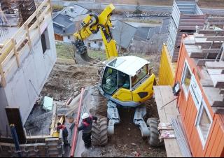 крокуючі екскаватори Menzi M325