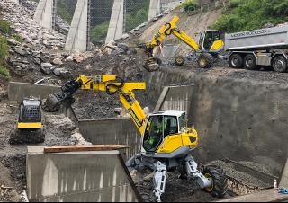 крокуючі екскаватори Menzi M535